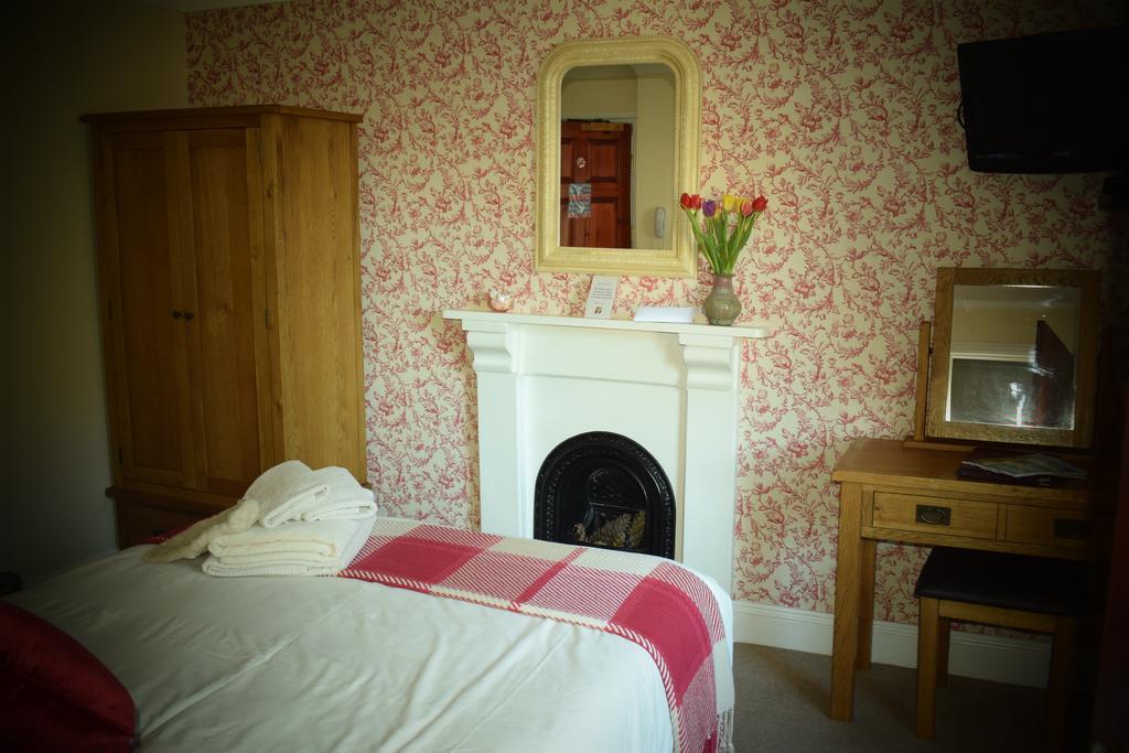 The Old Mill House Bed and Breakfast Padstow Buitenkant foto
